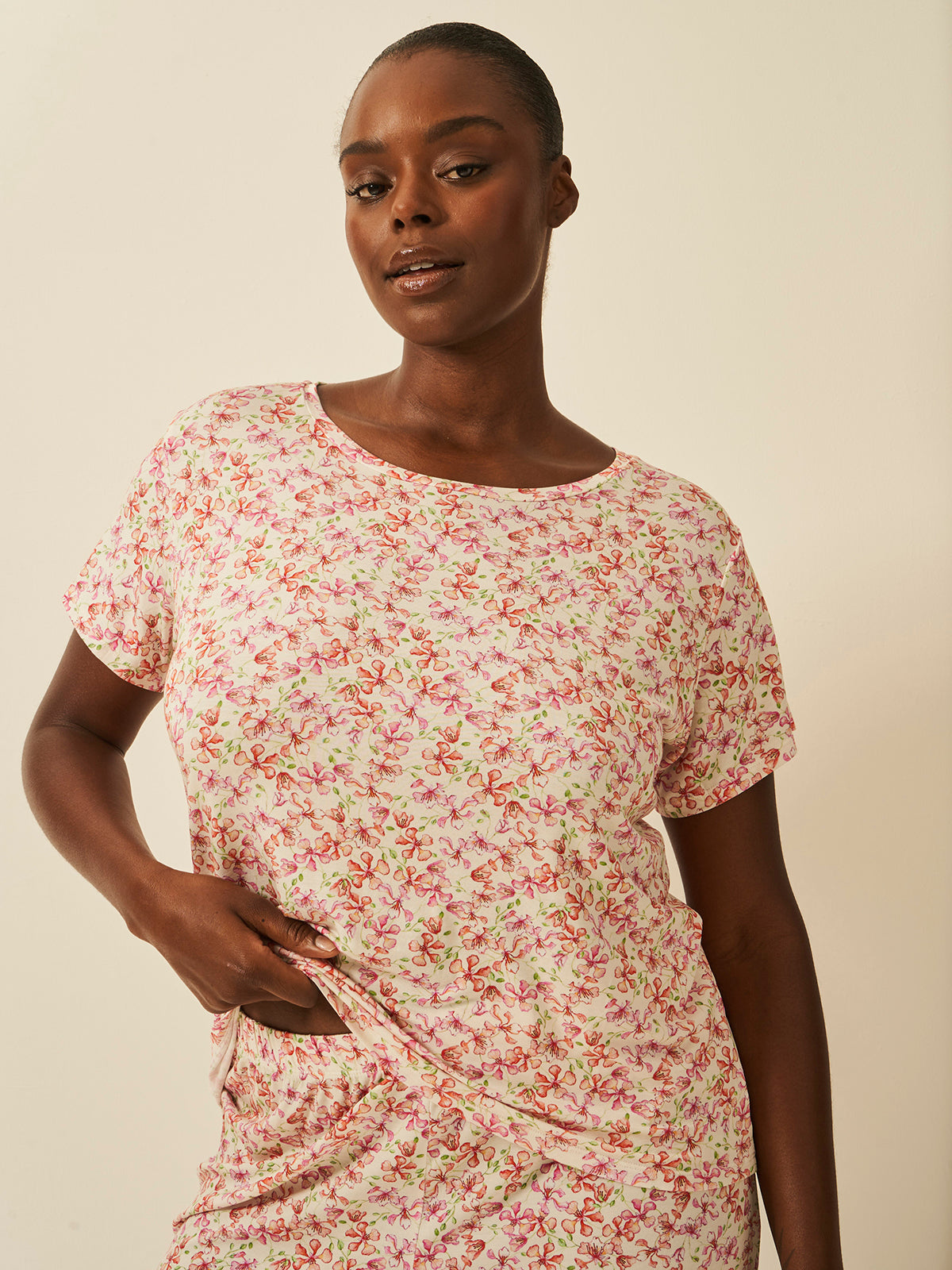 T-shirt & Short Pajama Set - Antique Floral Charming Garment Enterprises Co