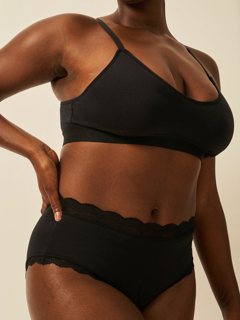 T-Shirt Bra - Black Charming Garment Enterprises Co