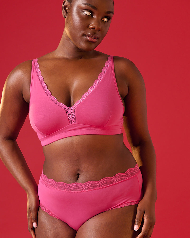 Lace Plunge Bra - Raspberry Wholegood Inter-United Ltd