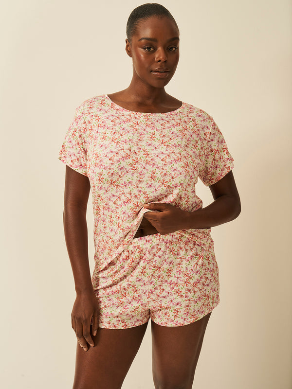 T-shirt & Short Pajama Set - Antique Floral Charming Garment Enterprises Co