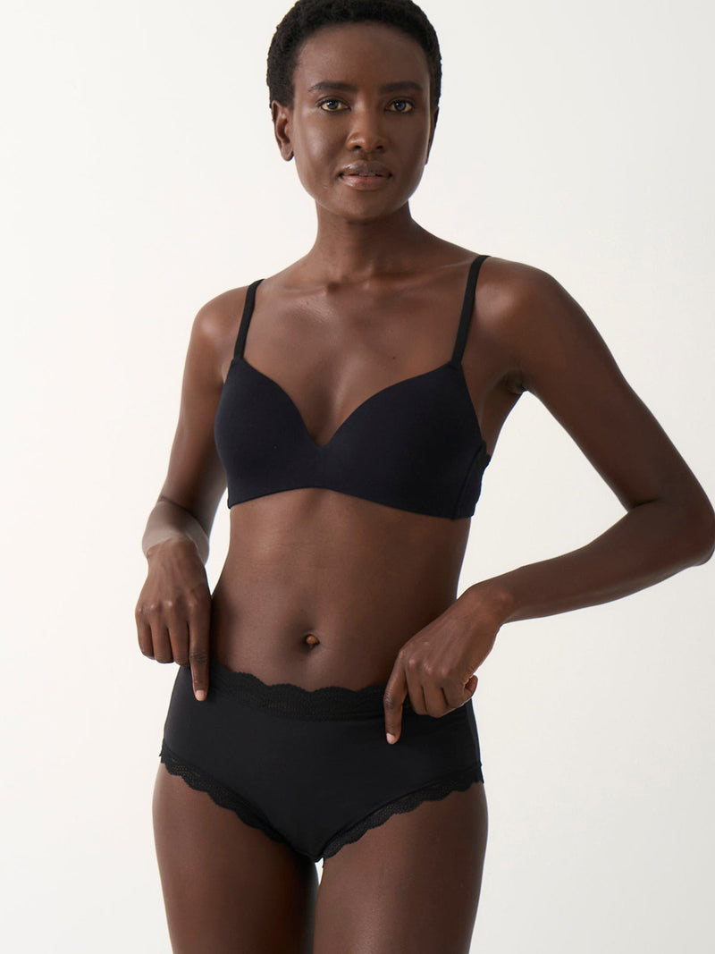 Smooth Demi Bra - Black