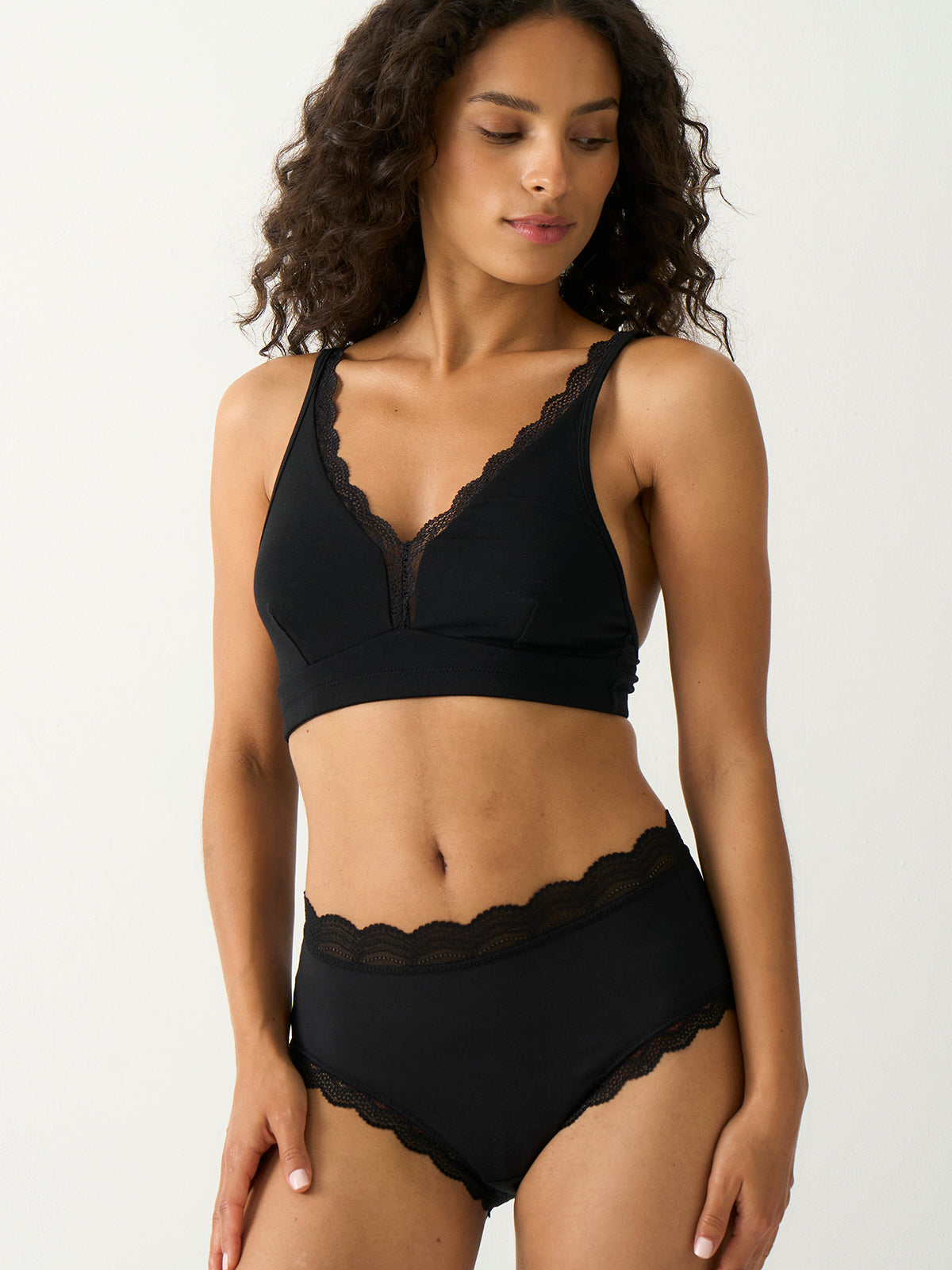 Lace Plunge Bra - Black