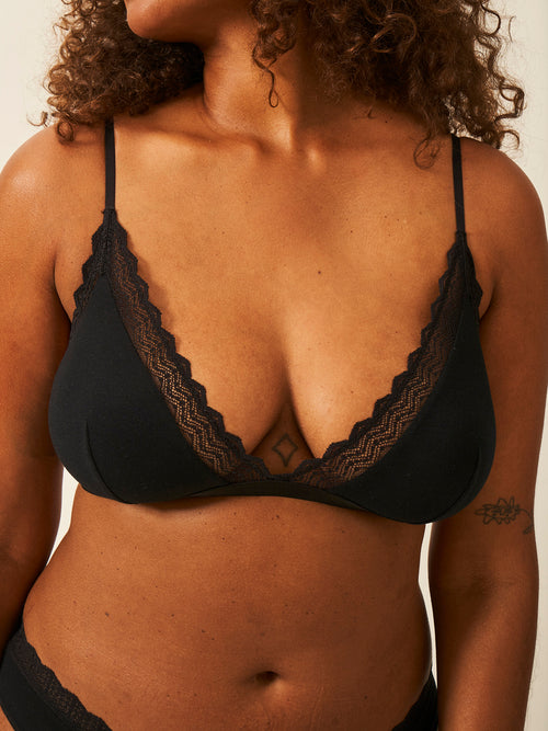 ZigZag Lace Triangle Bra - Black Hop Lun Limited
