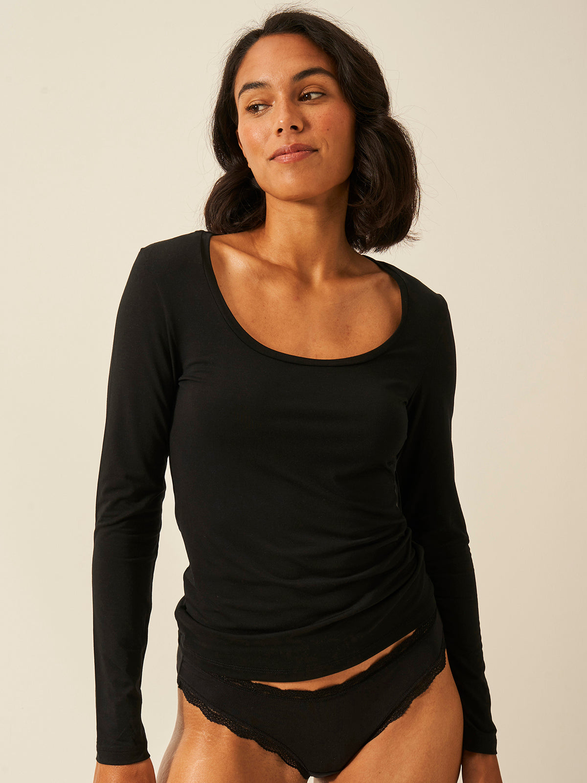 Scoop Long Sleeve Under Layer Top - Black Wholegood Inter-United Ltd