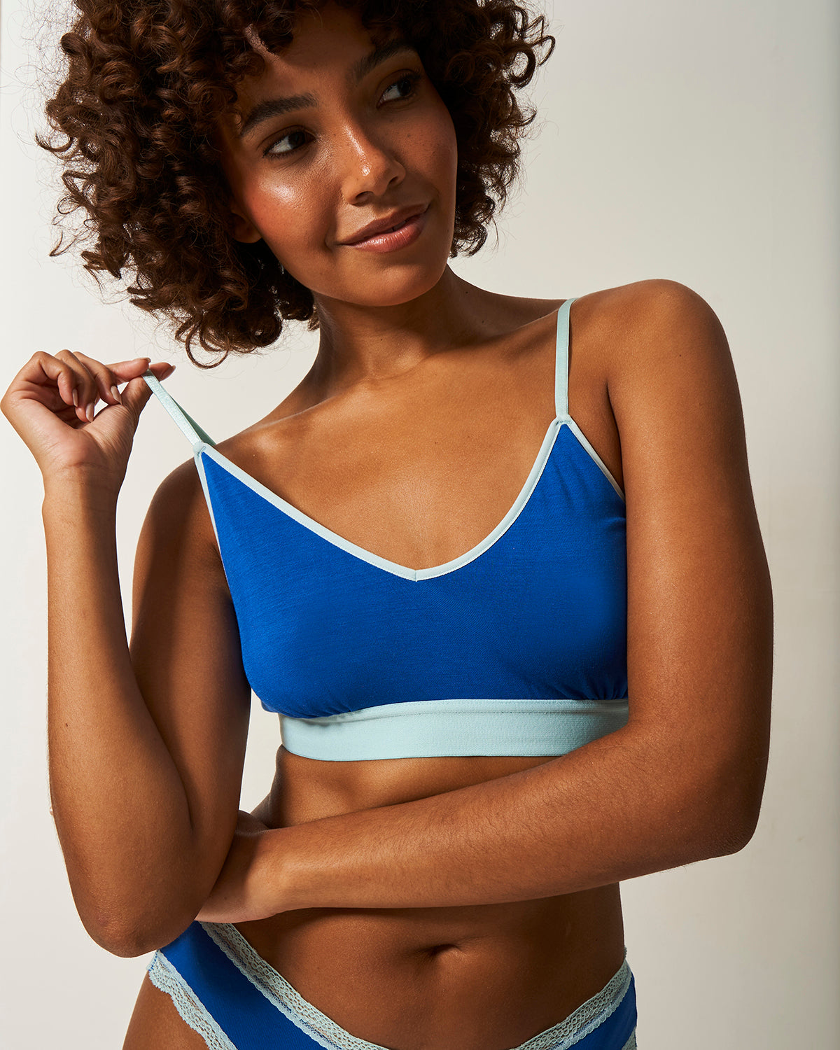 T-Shirt Bra - Sapphire and Atomizer Charming Garment Enterprises Co