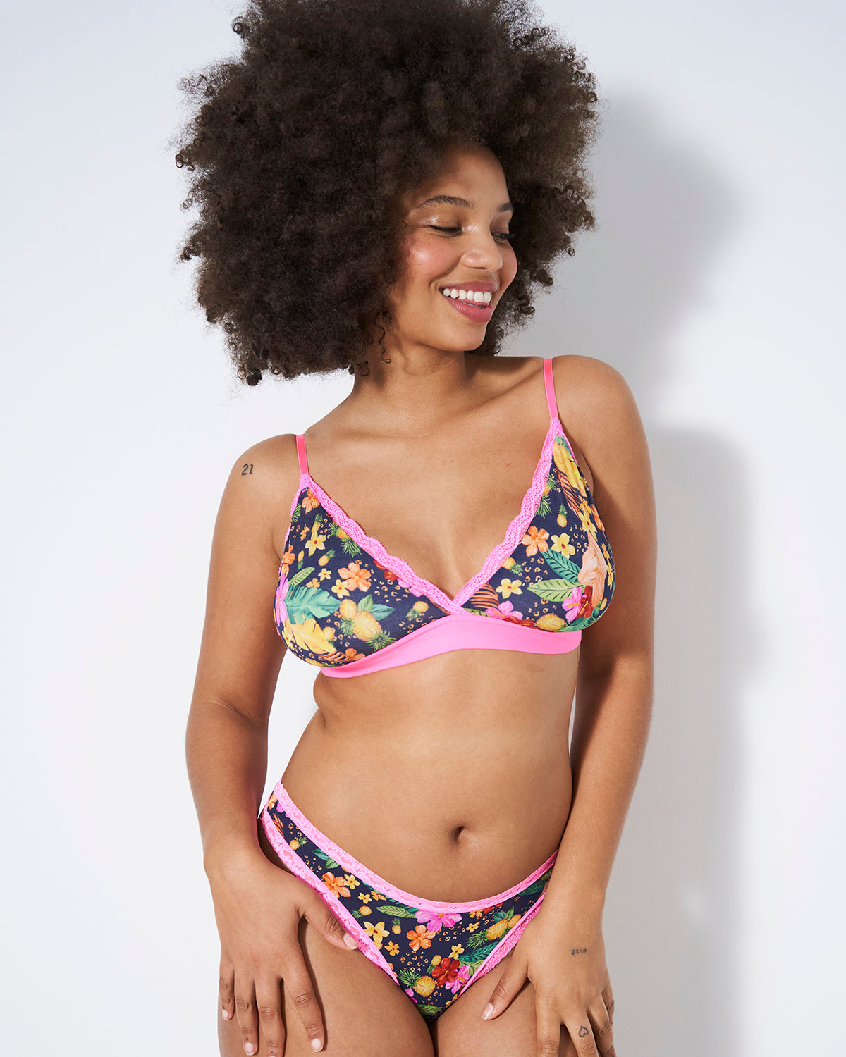 Lace Bralette - Puerto  Sustainable TENCEL™ Wireless Bra – Stripe & Stare  USA